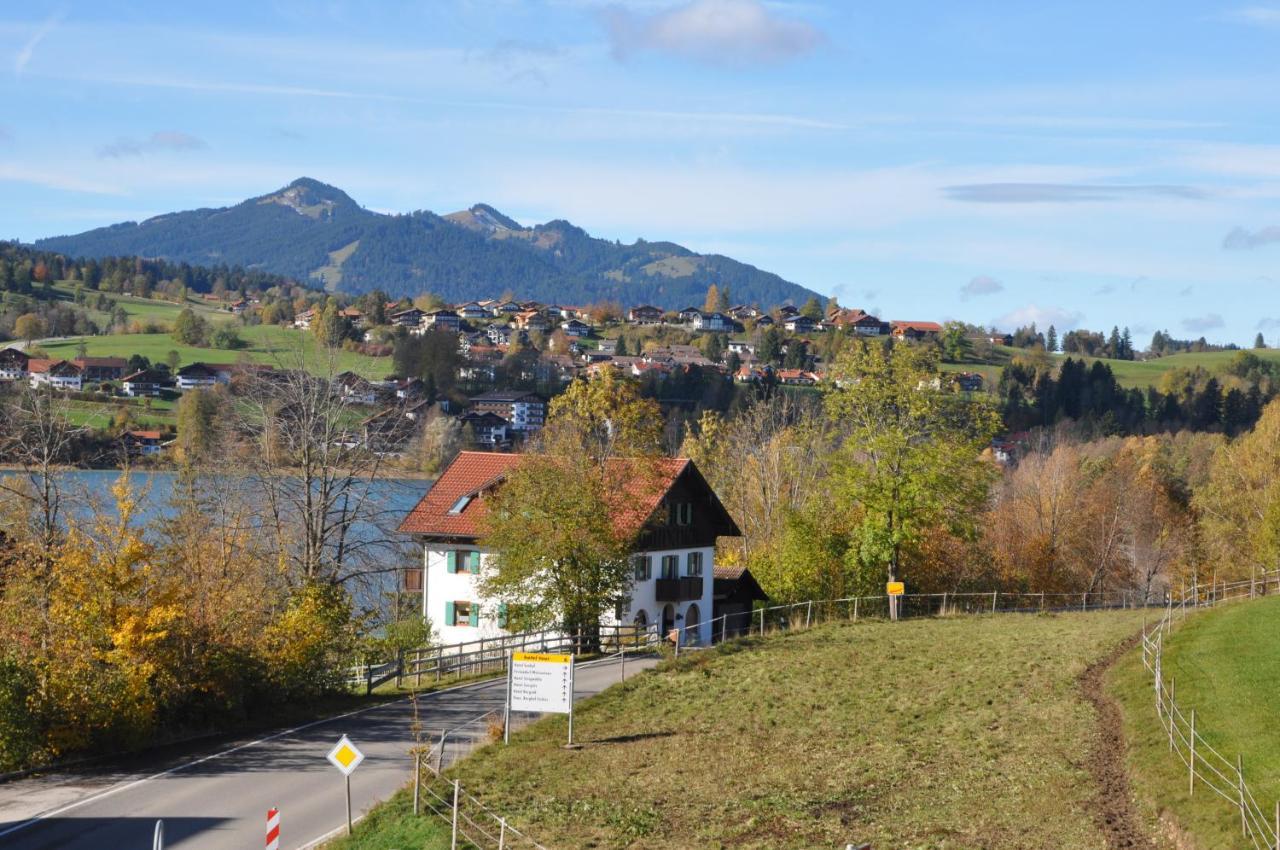 Pension Rexha Am Weissensee Фюссен Екстер'єр фото